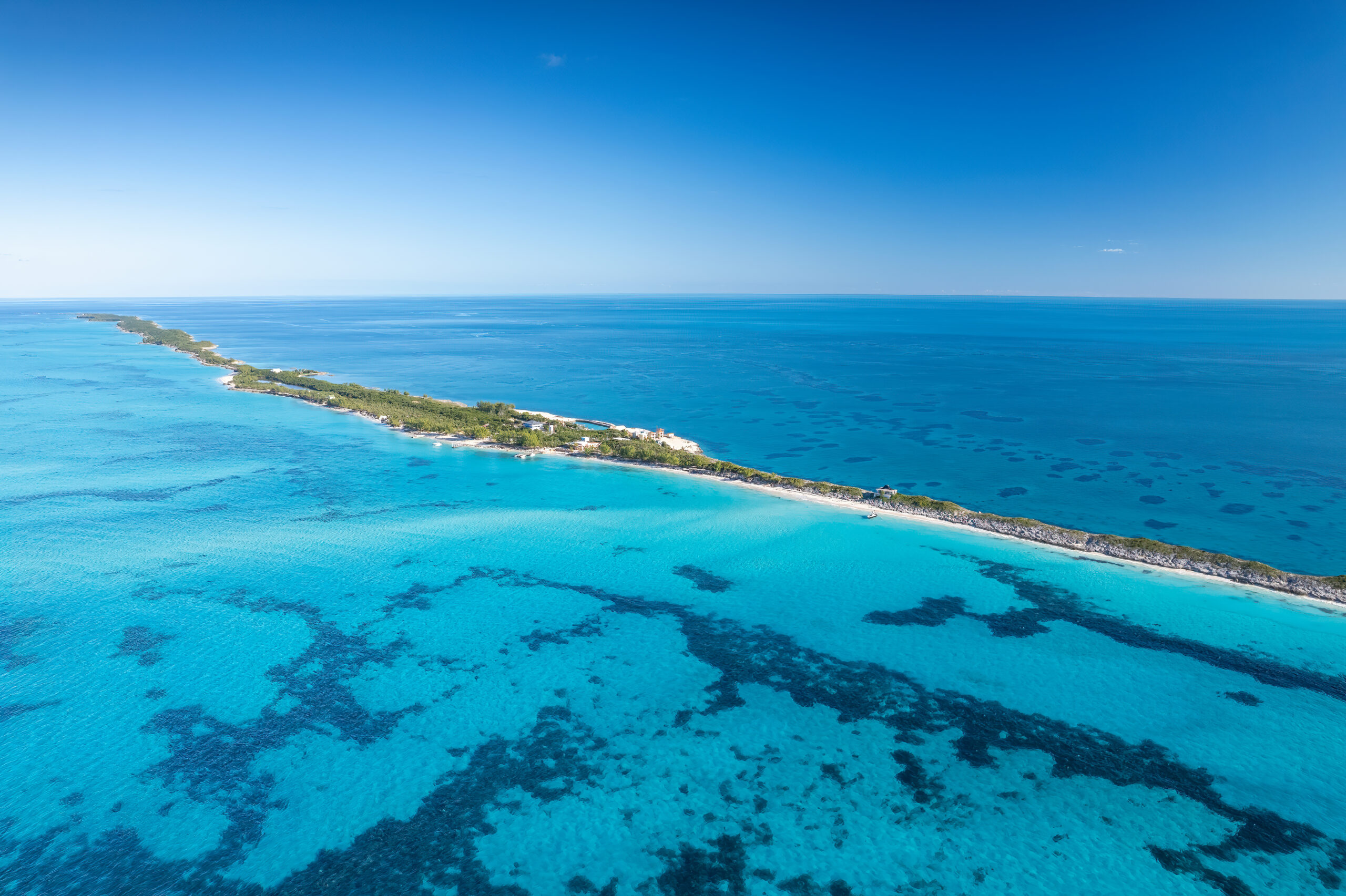 Turquoise snorkelling water near Rose Island